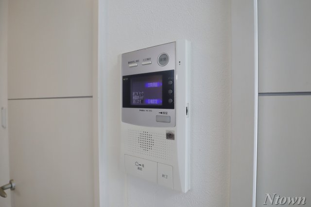 セキュリティ　モニター付きインターホンです