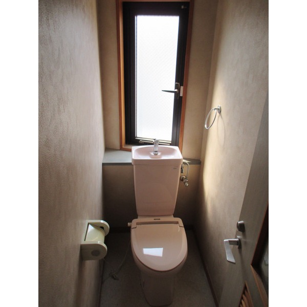 トイレ　現況の物を優先とします