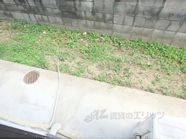 バルコニー　広々したベランダです