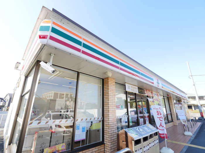 コンビニ　セブンイレブン川越東田店（コンビニ）まで600m