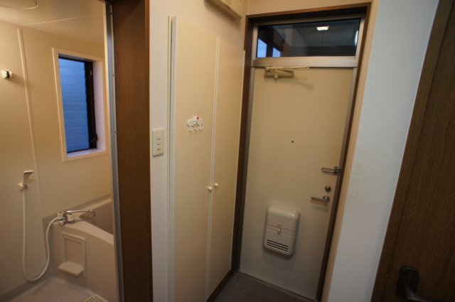 玄関　シューズボックス