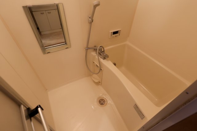 バス・シャワールーム　オートバス