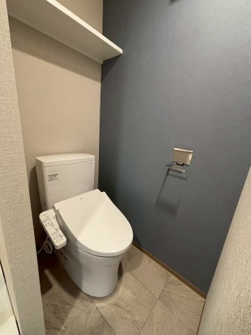 トイレ　落ち着いたトイレです