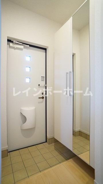 玄関　明るい玄関です