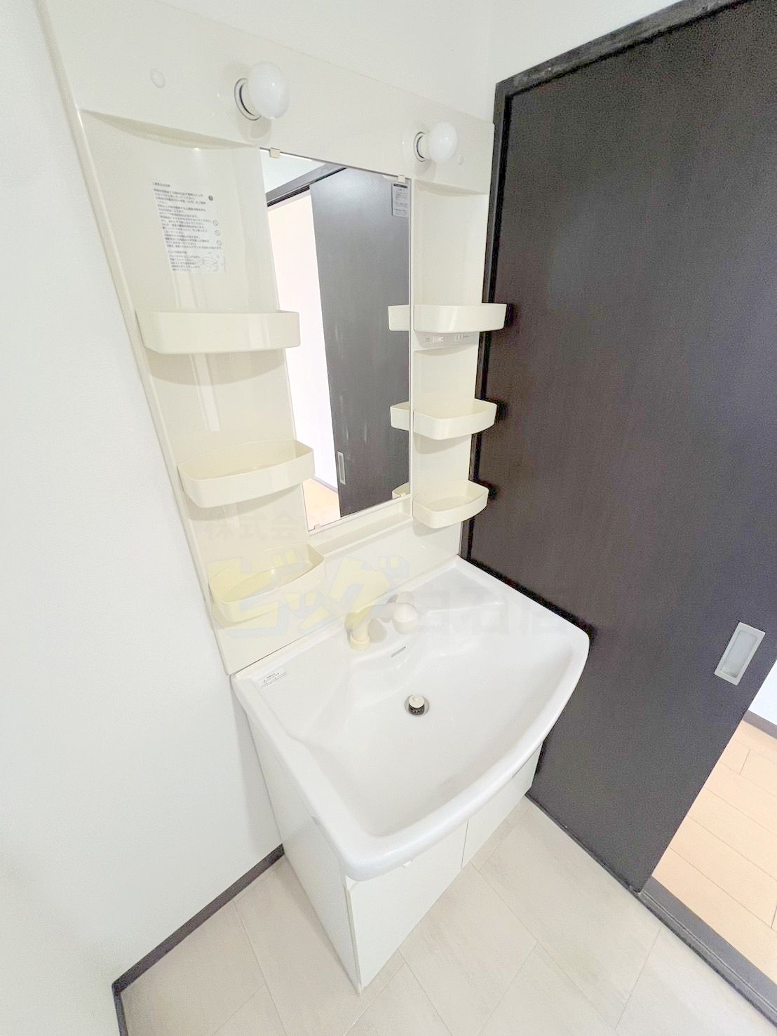 洗面設備　シャンプードレッサー完備しています♪