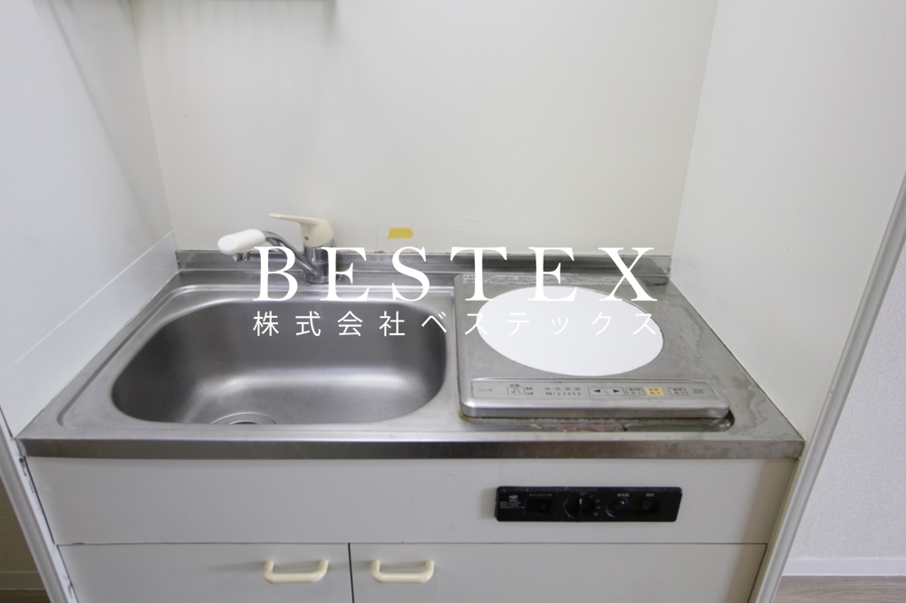 キッチン　別部屋の写真となります。