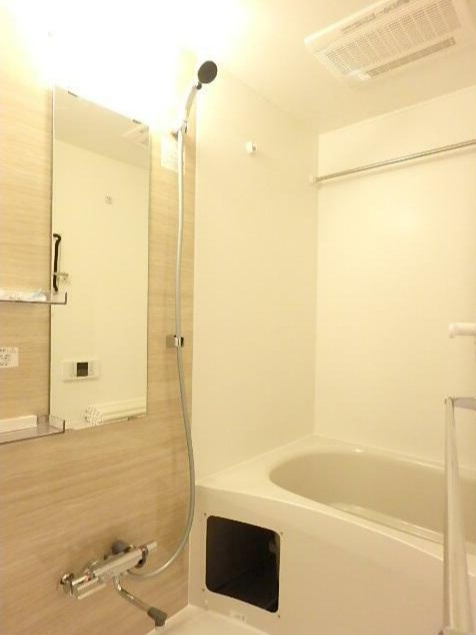 バス・シャワールーム　清潔な浴室！