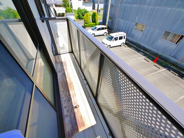 バルコニー　落ち着いた時間を過ごせるバルコニーです