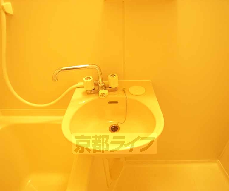 洗面設備　洗面台です。