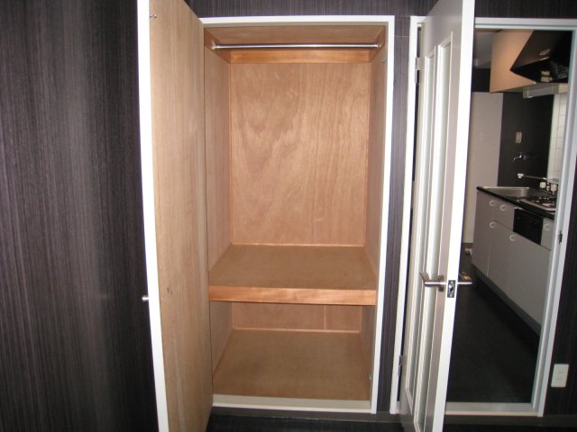 収納　同物件、別号室のものです。