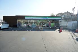 コンビニ　ファミリーマート小平小川町店（コンビニ）まで785m