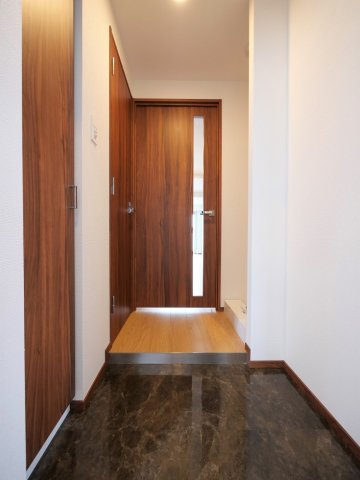 玄関　内装も気になるポイント