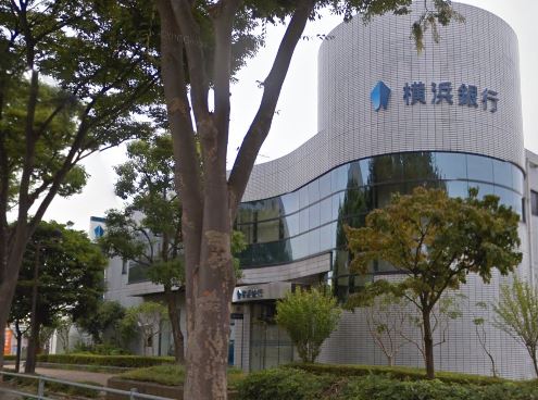 銀行　横浜銀行 湘南ライフタウン支店（銀行）まで649m