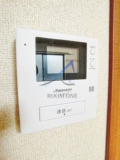 セキュリティ　モニター付きインターホンです。