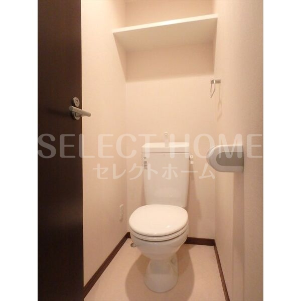 トイレ　落ち着いたトイレです