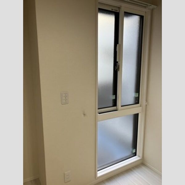 その他　北洋室　窓