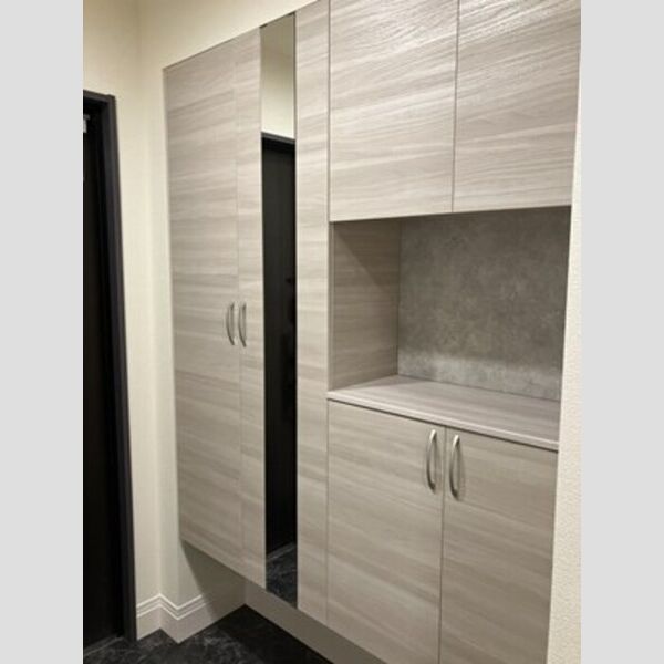 玄関　シューズボックス