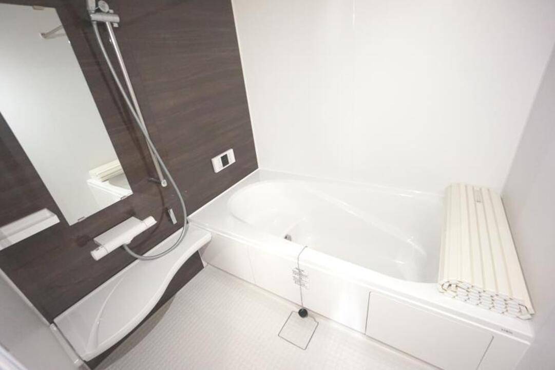 バス・シャワールーム　浴室