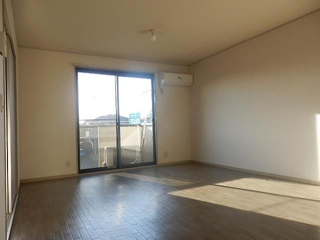 その他部屋・スペース　エアコン付き