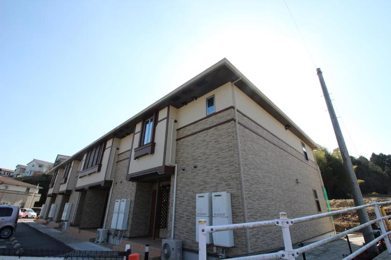 建物外観　シャルマンコリーヌA　建物外観