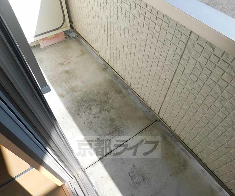 バルコニー　洗濯物もよく乾きますよ