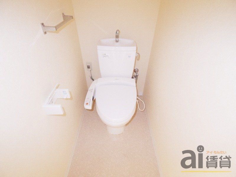 トイレ　～同仕様写真～