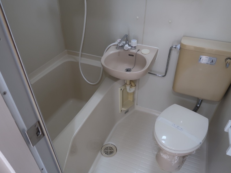 バス・シャワールーム　※別号室写真使用