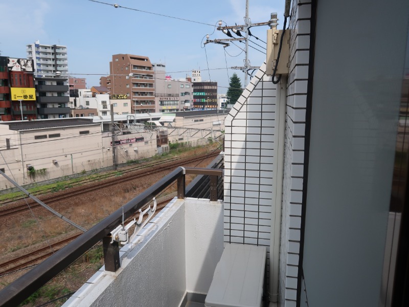 バルコニー　※別号室写真使用