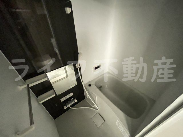 バス・シャワールーム　ゆったり過ごせるお風呂です