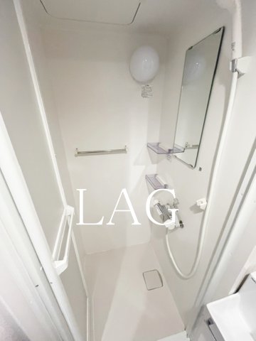 バス・シャワールーム　シャワールームになります。