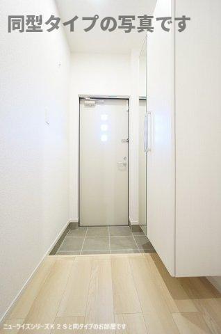 玄関　落ち着いた玄関です