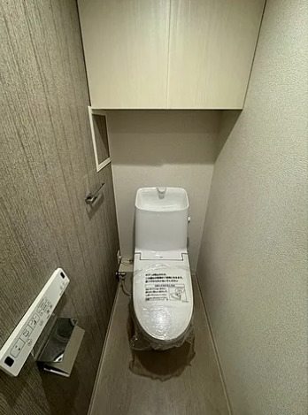 トイレ　同タイプ部屋　参考写真です