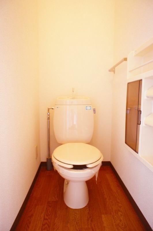 トイレ　図面と現状に相違がある場合には現状を優先