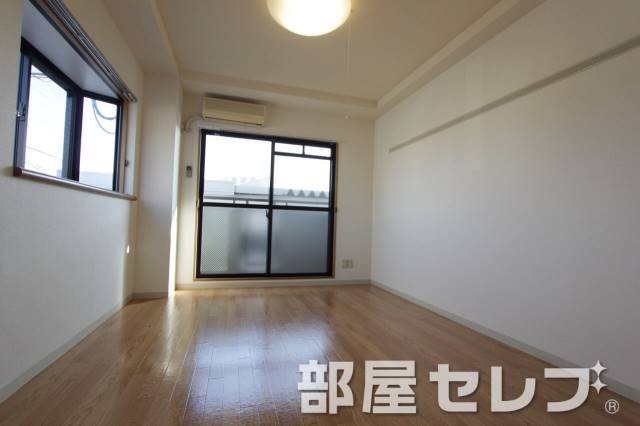 その他部屋・スペース　別角度からの写真です。