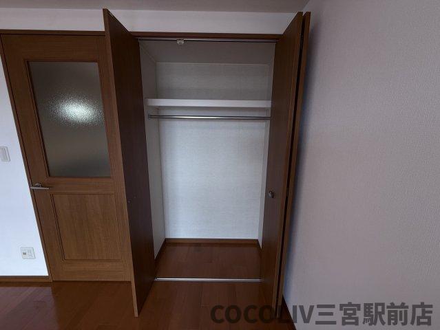 収納　同物件別部屋写真