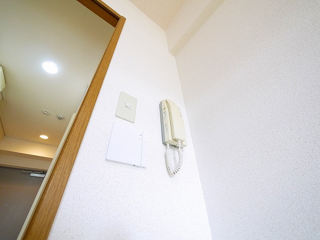 セキュリティ　インターホンあります