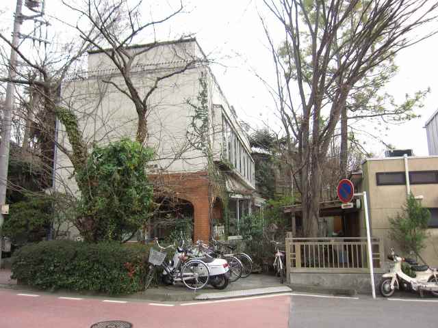 幼稚園・保育園　川和保育園（幼稚園・保育園）まで877m