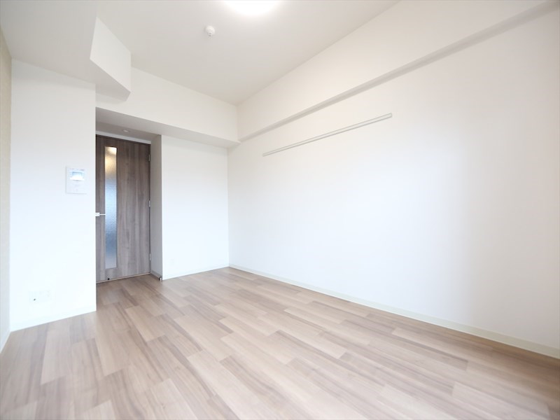 その他部屋・スペース　洋室8.2帖　クローゼット付（収納充実してます）