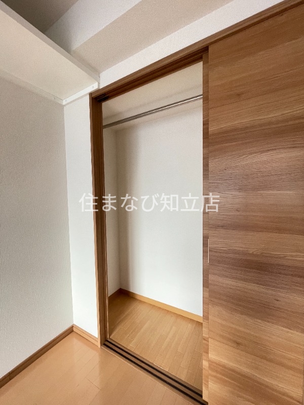 収納　別部屋写真（反転タイプ）