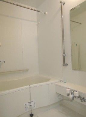 バス・シャワールーム　☆ゆっくりくつろげるお風呂☆