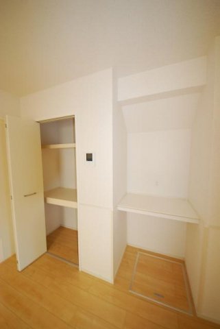 セキュリティ　【サンミッシェル　Ｂ】急な来客でもTVインターホンで確認が出