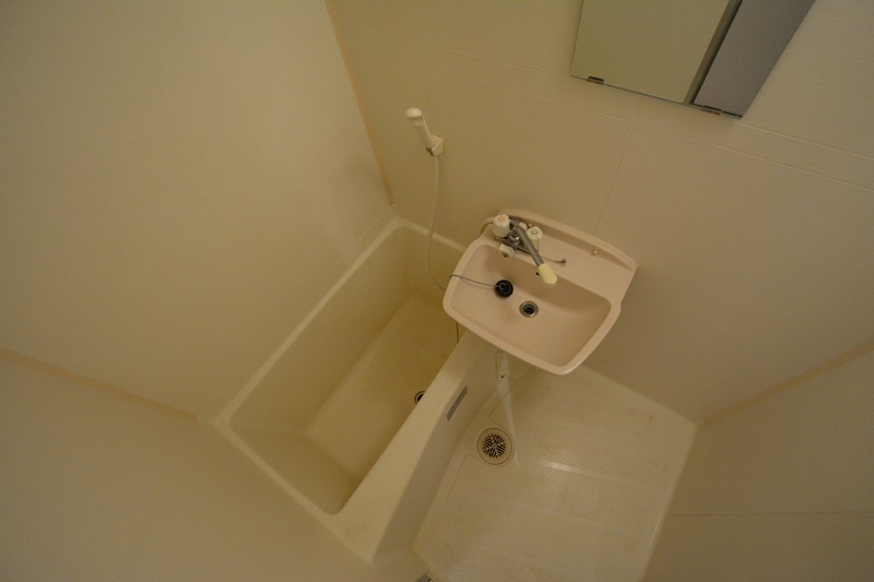 バス・シャワールーム　落ち着く空間のバスルーム♪