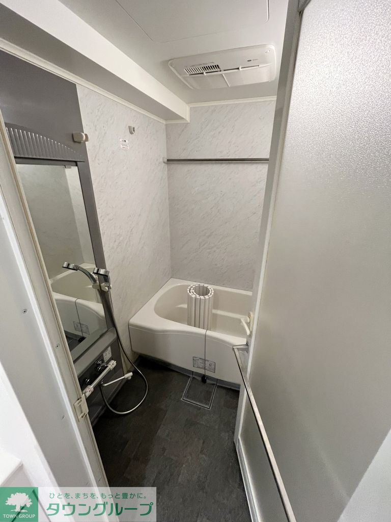 バス・シャワールーム　バス