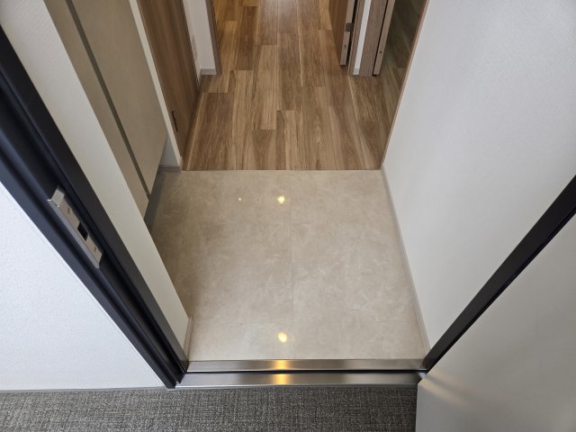 玄関　S-RESIDENCE高岳ardent