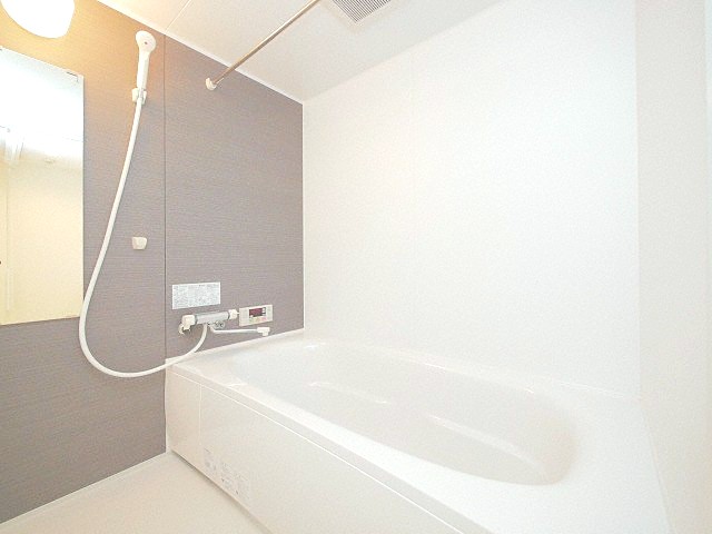 バス・シャワールーム　ゆったりとしたお風呂です♪