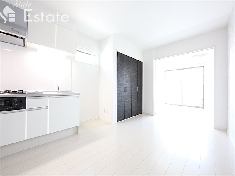 居室・リビング　内装