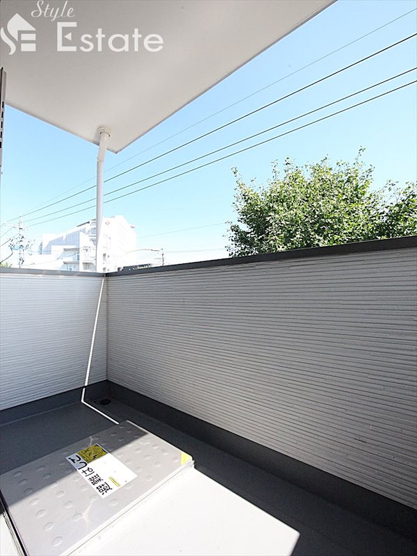 バルコニー　バルコニー