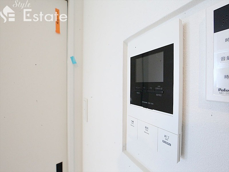 セキュリティ　モニター付きインターホン