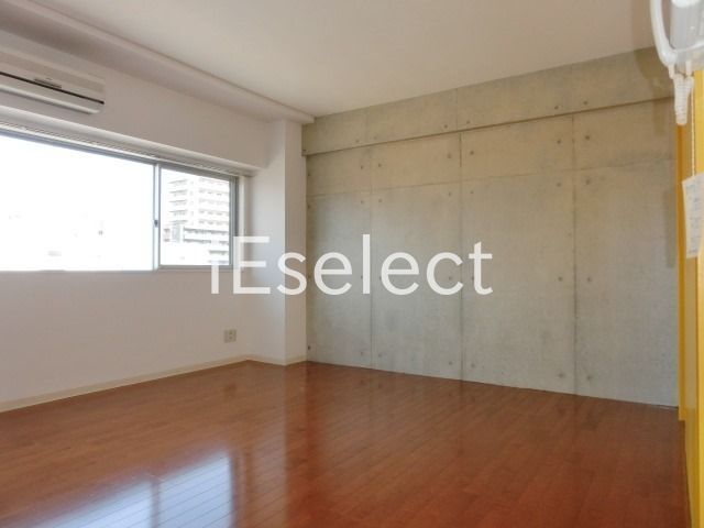 居室・リビング　１１帖の洋室です