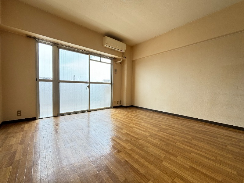 居室・リビング　別号室